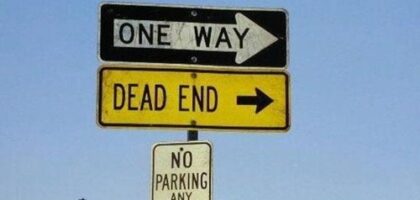 signs-that-are-more-confusing-than-helpful